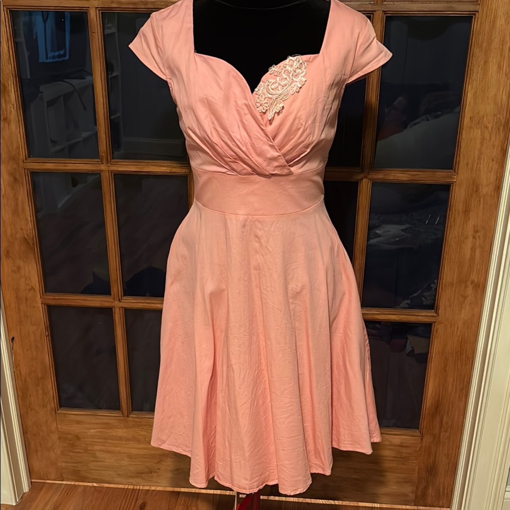 Elegant Pink Cap Sleeve Dress
